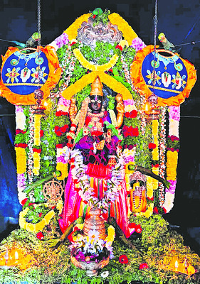 మోహిని అలంకారంలో శ్రీవారు 
2