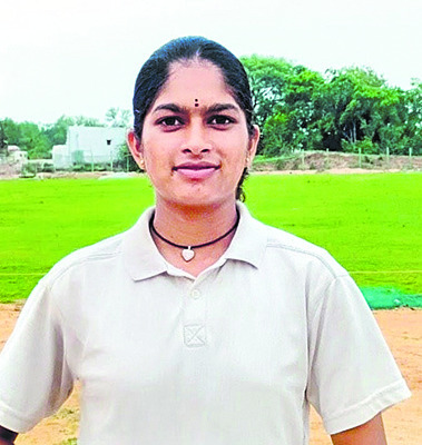 తాండూరు బాలికలు.. క్రికెట్‌ రాణులు 3