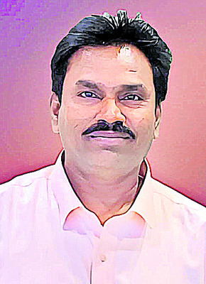 రోడ్డు ప్రమాదంలో వృద్ధుడు మృతి 2