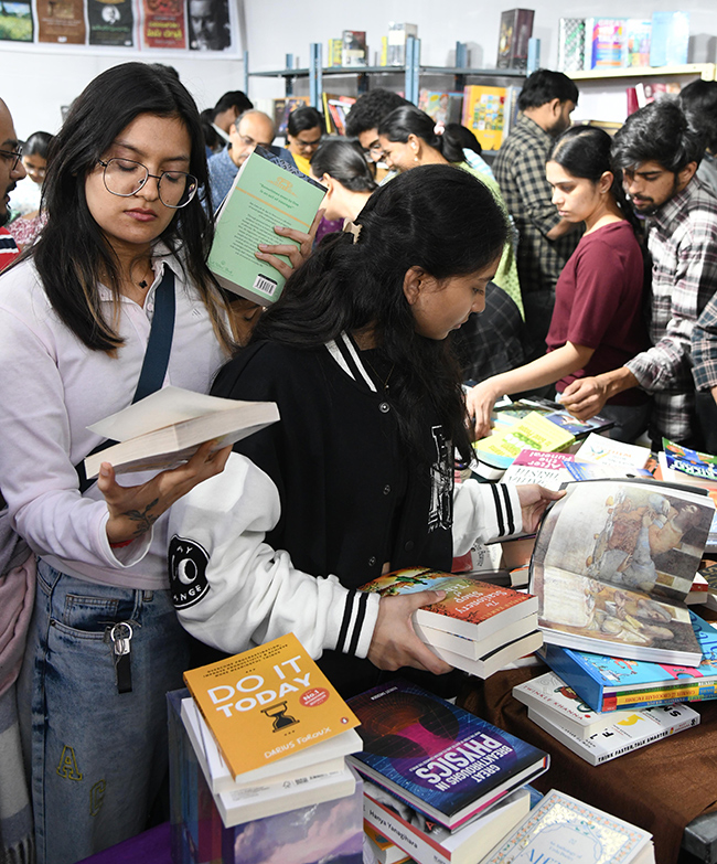 Book Fair in Hyderabad 2025 Photos9