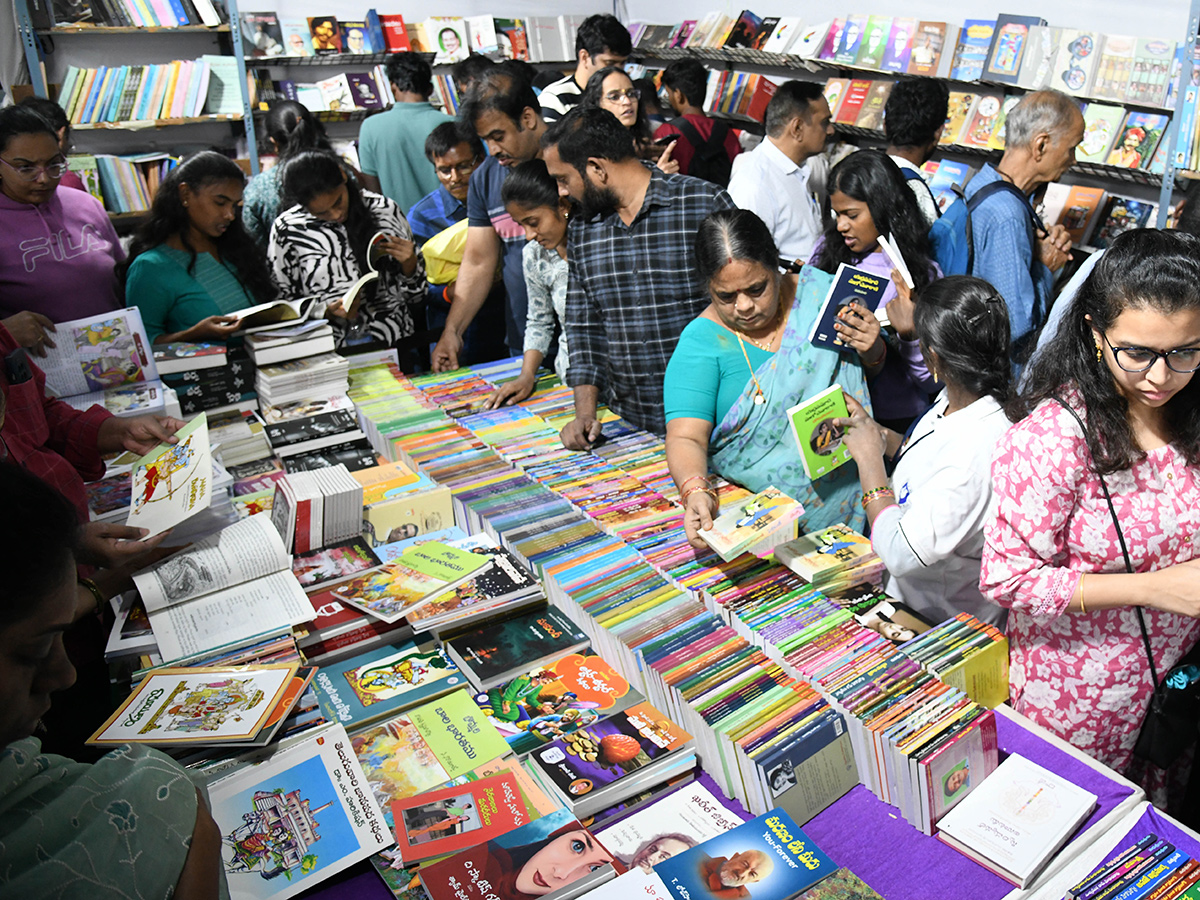 Book Fair in Hyderabad 2025 Photos11
