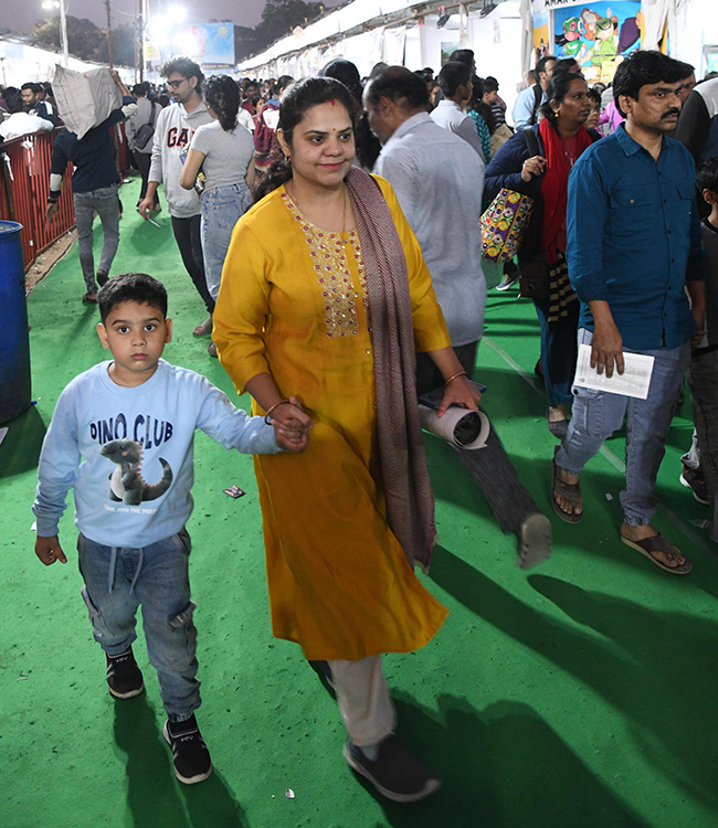 Book Fair in Hyderabad 2025 Photos18