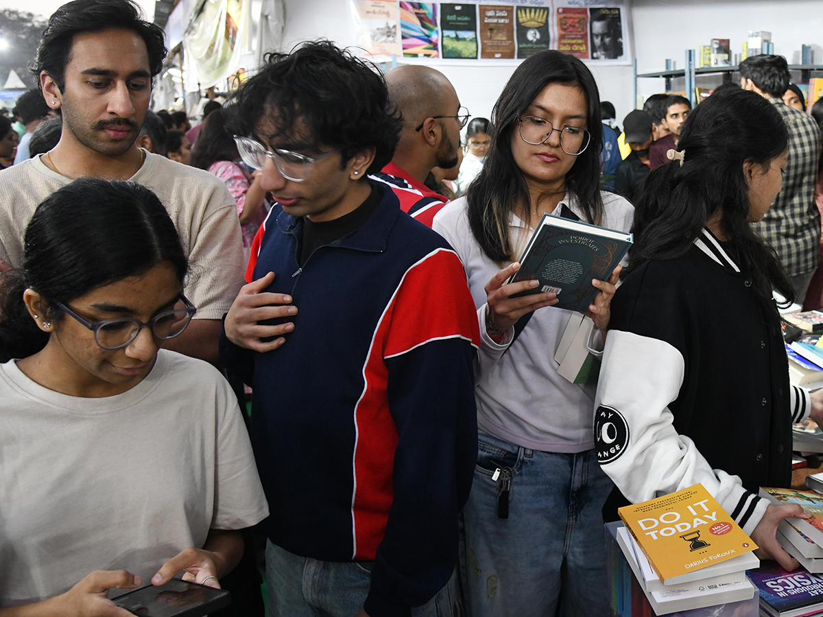Book Fair in Hyderabad 2025 Photos7