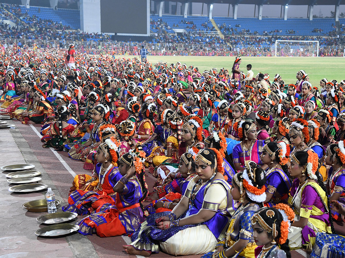 Kuchipudi Art That Achieved a Guinness World Record 12