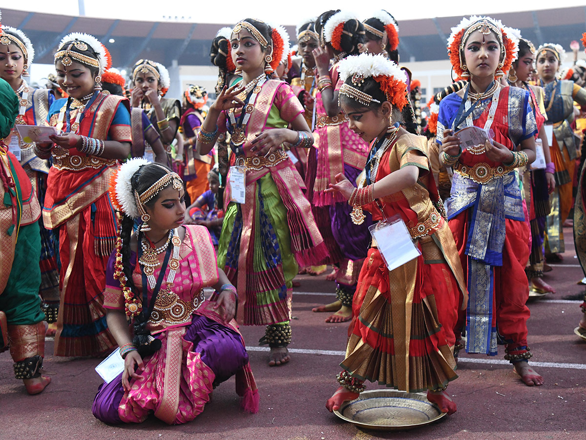 Kuchipudi Art That Achieved a Guinness World Record 16