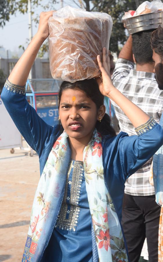 Medaram Sammakka Sarakka Jatara 2025 Photos18