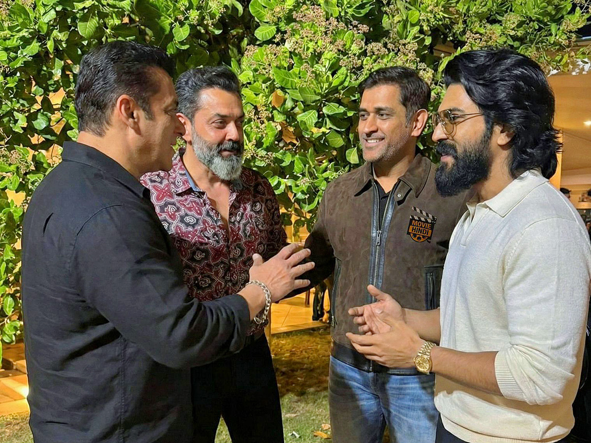 Salman Khan 60th Birthday Celebration Viral Photos6