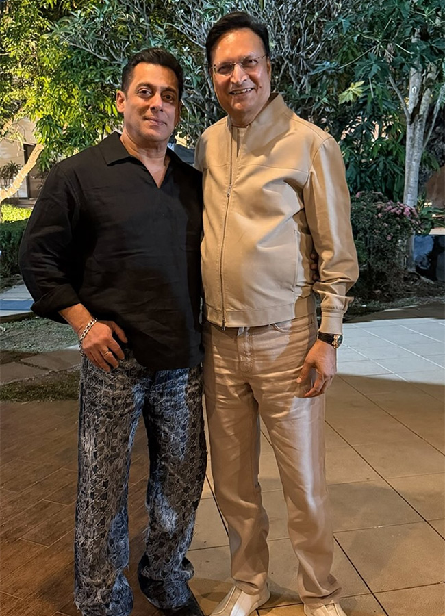 Salman Khan 60th Birthday Celebration Viral Photos7