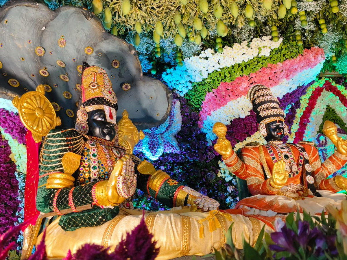 Tirumala Vaikunta Ekkadasi Decoration In Tirumala Photos14