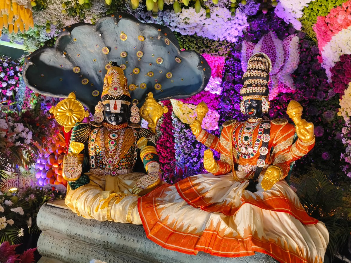 Tirumala Vaikunta Ekkadasi Decoration In Tirumala Photos9