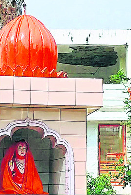 కరుణించు కురువపుర వల్లభ2