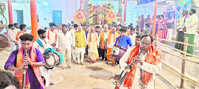 కల్యాణ వైభోగమే.. 1