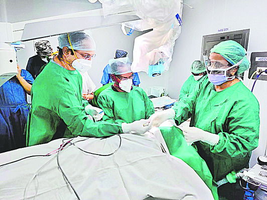 చిన్నారుల గోడు ‘చెవి’కెక్కదా? 1