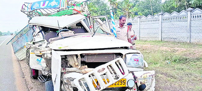 అనుమానాస్పద స్థితిలో ఆర్టీసీ డ్రైవర్‌ మృతి1
