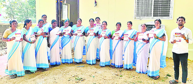 ఎన్నికలు సజావుగా  నిర్వహించాలి
1