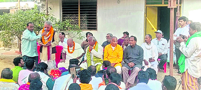 ● వైభవంగా ద్వాదశ పూజలు1