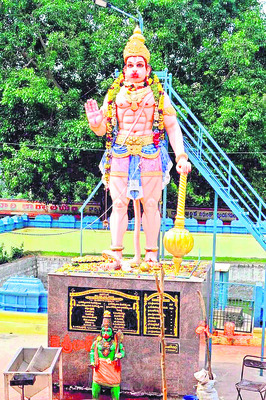 బిల్లులు ఇప్పించు భీమేశ్వరా! 
1