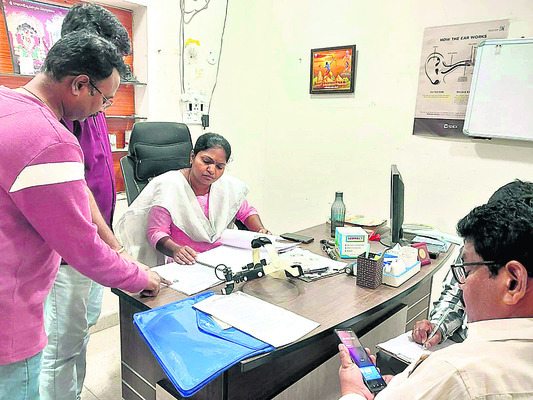 ప్రైవేటు ఆస్పత్రుల తనిఖీ2