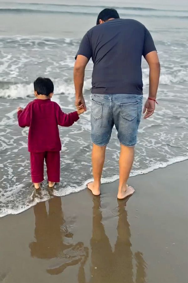 Producer Dil Raju garu spending joyful moments at the beach with his family3
