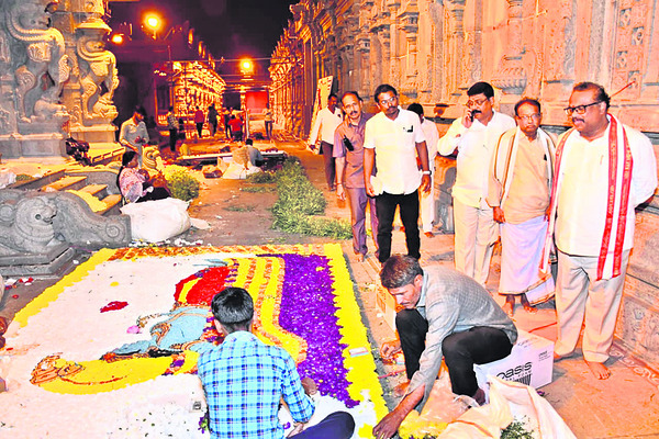 నేడు వైకుంఠ ద్వార దర్శనం2