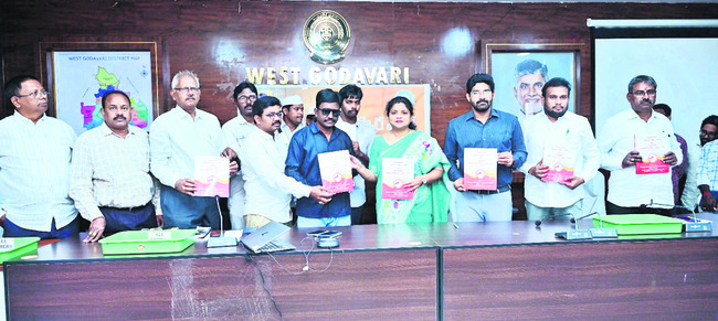 మావుళ్లమ్మ మూల విరాట్‌ దర్శనం పునః ప్రారంభం  
1