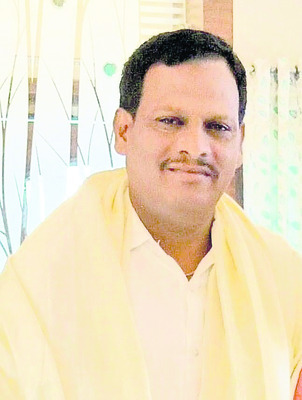 ఎస్టీయూ రాష్ట్ర కార్యదర్శిగా పడాల 2