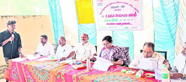 పోలీసు ప్రజావాణికి10 ఫిర్యాదులు 
2