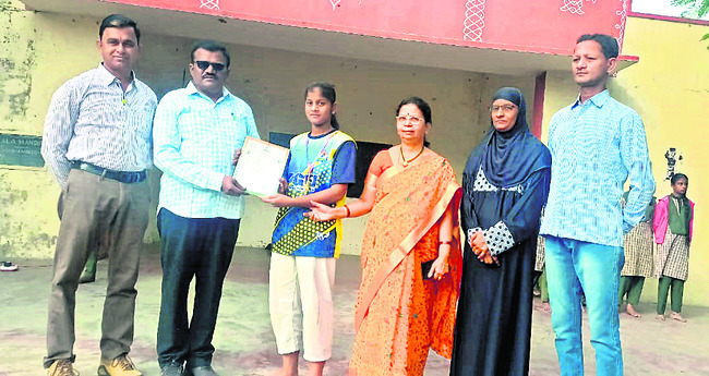 జాతీయ స్థాయి పోటీల్లో విద్యార్థిని ప్రతిభ 1