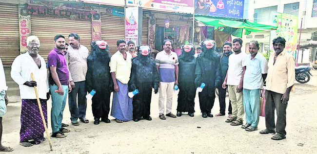 ప్రతిభ కనబరిచిన  జిల్లా మహిళా కబడ్డీ జట్టు1