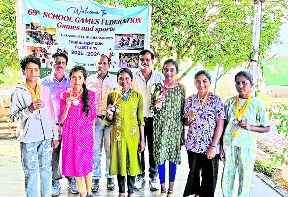 రాష్టస్థాయి సైక్లింగ్‌  పోటీల్లో ప్రతిభ 
1