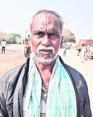 సాఫ్ట్‌వేర్‌ లోపం.. పత్తి రైతుకు శాపం2