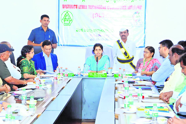 సమస్యల పరిష్కారమే లక్ష్యంగా జననేత్రి2