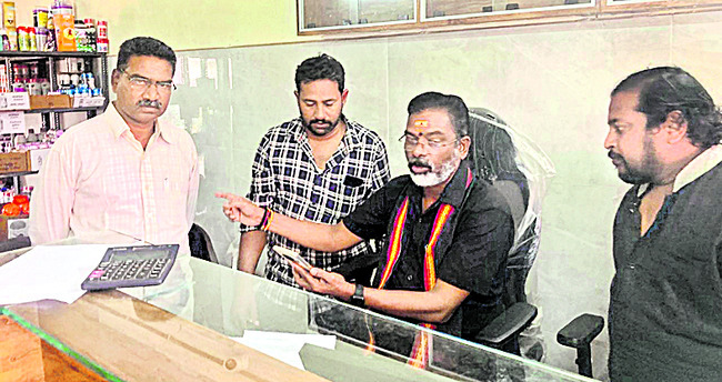 యూటీఎఫ్‌ డైరీ, క్యాలెండర్‌ ఆవిష్కరించిన కలెక్టర్‌ 2