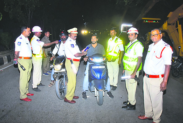 తగ్గని నేరాలు 1