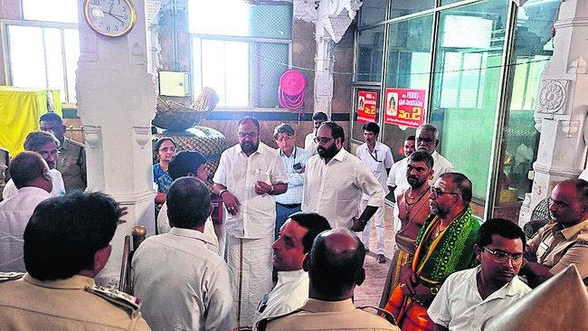 ‘ముక్కోటి’కి ముస్తాబు1