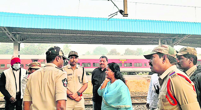 హాహాకారాలు4