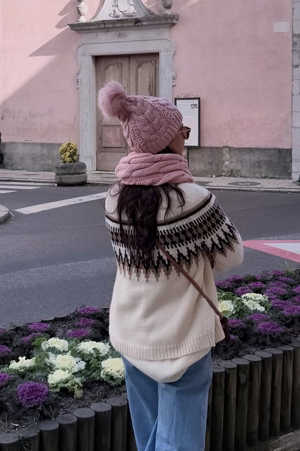 Actress Samantha Ruth Prabhu Shares HoneyMoon pictures10