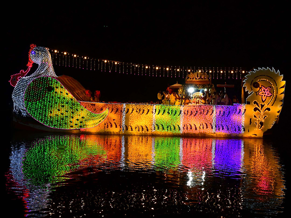 Bhadrachalam Sri Sita Ramula Teppotsavam Photos23