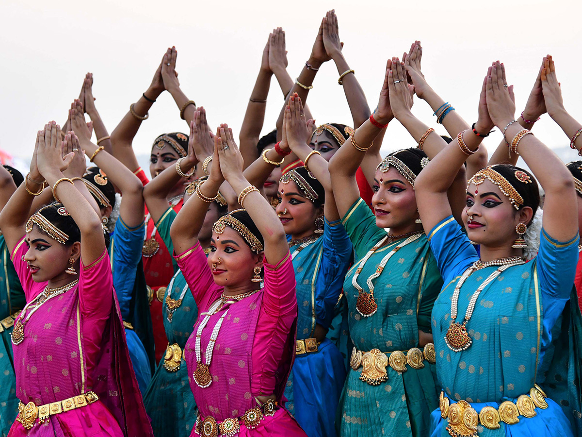 Bhadrachalam Sri Sita Ramula Teppotsavam Photos29