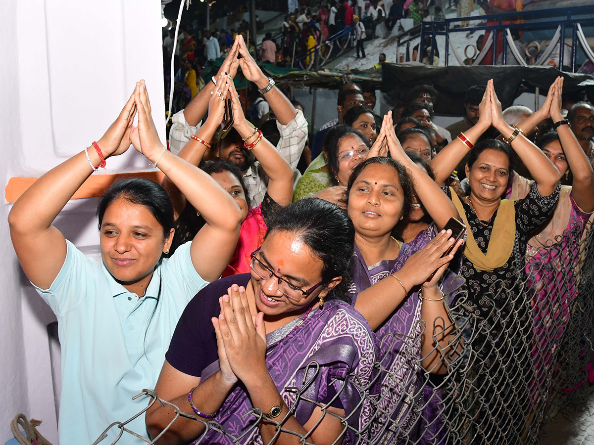 Bhadrachalam Sri Sita Ramula Teppotsavam Photos4