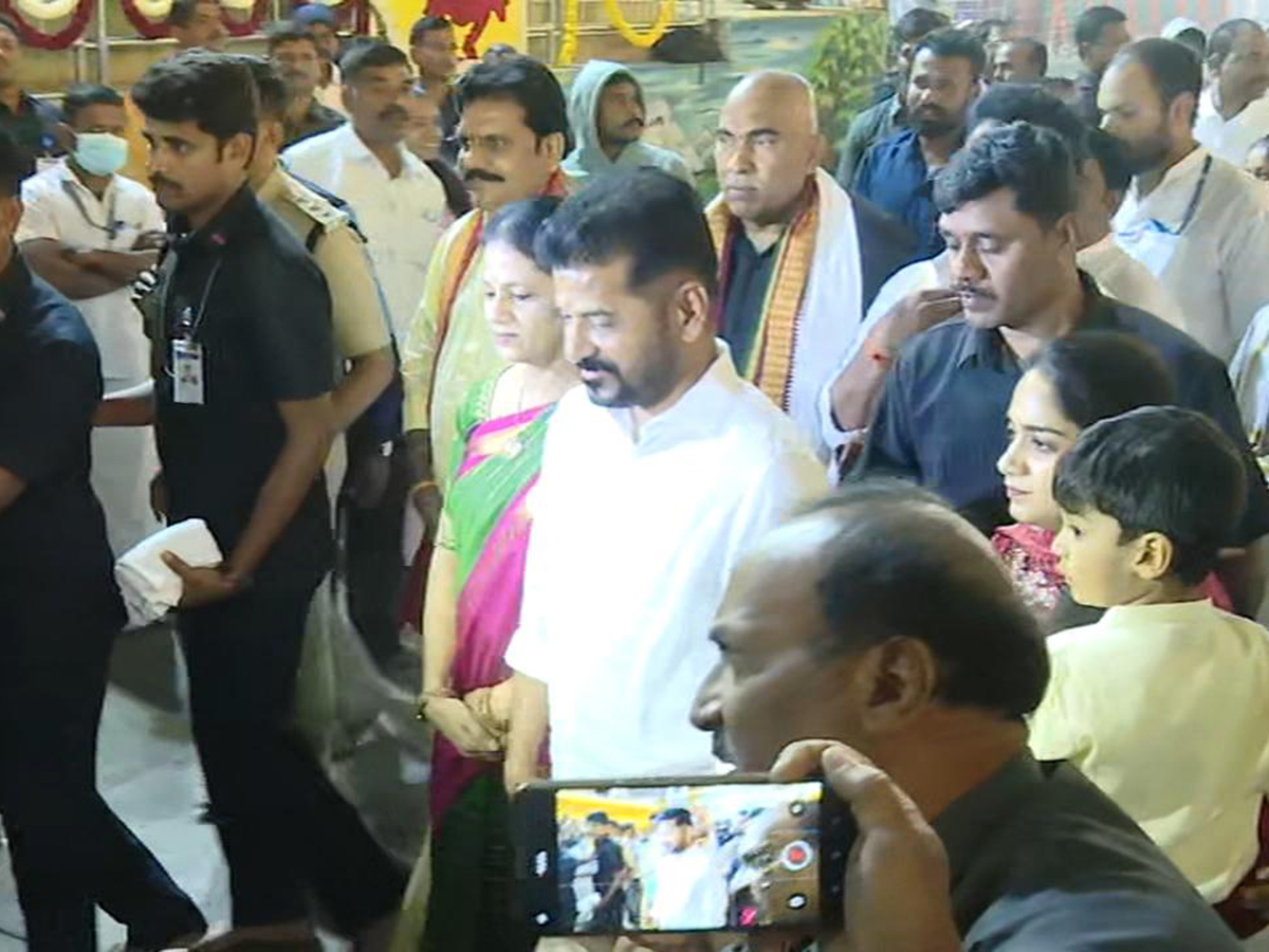 Mukkoti Ekadashi 2025 : Celebrities Visit To Tirumala Photos17