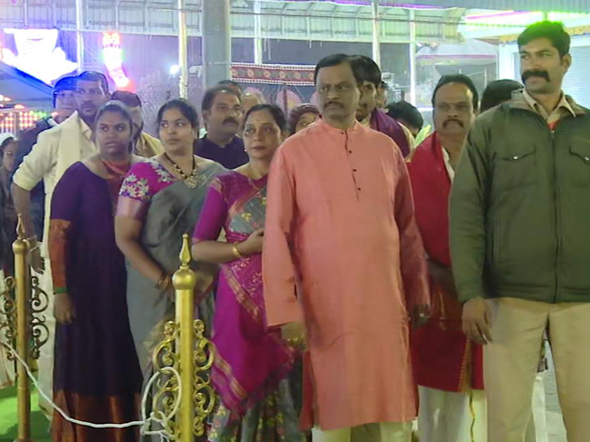 Mukkoti Ekadashi 2025 : Celebrities Visit To Tirumala Photos20