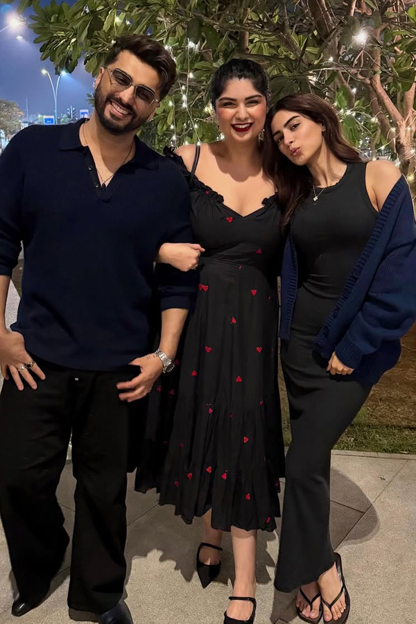 producer Boney Kapoor Daughter Anshula Kapoor celebrates Her birthday Photos6