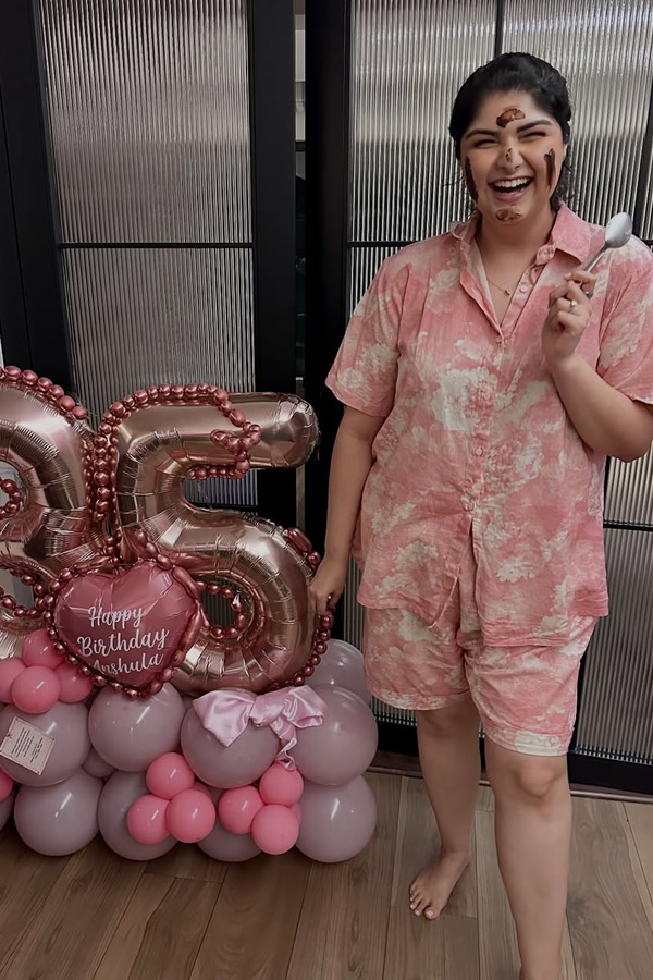 producer Boney Kapoor Daughter Anshula Kapoor celebrates Her birthday Photos7