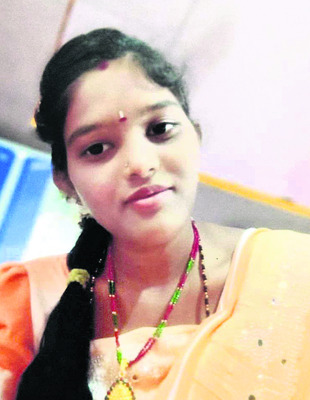 కుక్కల దాడిలో  25 గొర్రె పిల్లలు మృతి   3