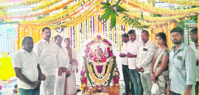 ‘ముక్కోటి’ దర్శనభాగ్యం 1