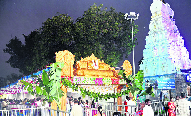 వైకుంఠవాసా.. శ్రీ వేంకటేశా! 1