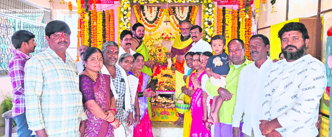 మహిళల సౌకర్యార్థం మరుగుదొడ్డి నిర్మాణం1