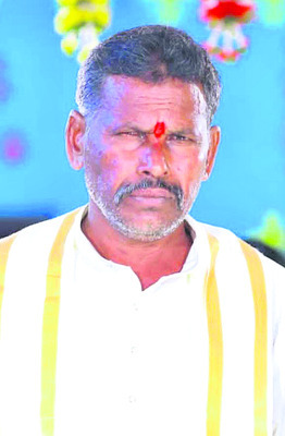 గుండెపోటుతో రిటైర్డ్‌   ప్రధానోపాధ్యాయుడి మృతి2