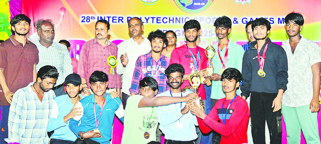 ఓవరాల్‌ చాంపియన్‌ ఒంగోలు 2